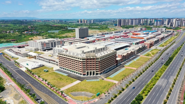 服務(wù)國(guó)家骨干冷鏈物流基地建設(shè)！湘南地區(qū)最大的農(nóng)產(chǎn)品智慧冷鏈物流商貿(mào)中心竣工驗(yàn)收